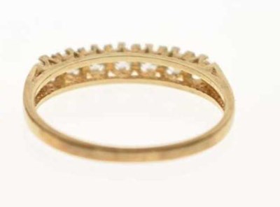 Lot 20 - 9ct gold half eternity ring set seven cubic zirconias and an opal 9ct gold ring (a/f)