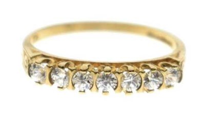 Lot 20 - 9ct gold half eternity ring set seven cubic zirconias and an opal 9ct gold ring (a/f)
