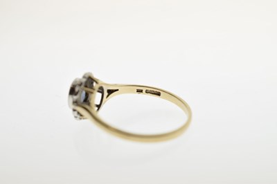 Lot 19 - Modern 9ct gold and sapphire cluster ring