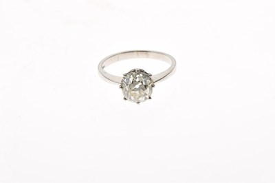 Lot 6 - Diamond single stone ring
