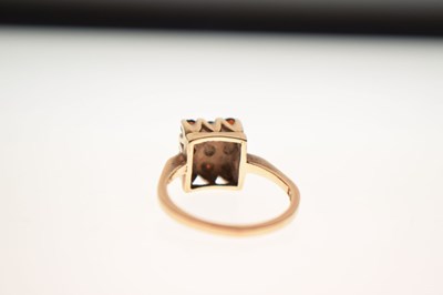 Lot 22 - 1960-70s garnet 9ct gold dress ring