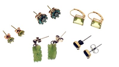 Lot 68 - Small quantity of earrings