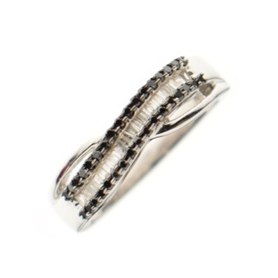 Lot 6 - Black and white diamond 9ct white gold crossover ring