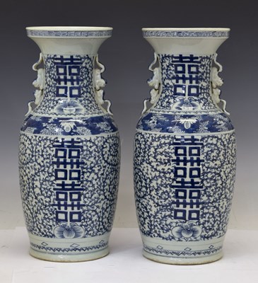 Lot 205 - Pair of Chinese Republican blue and white porcelain vases