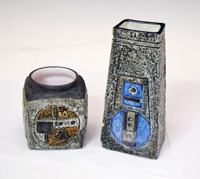 Lot 475 - Troika marmalade pot and vase