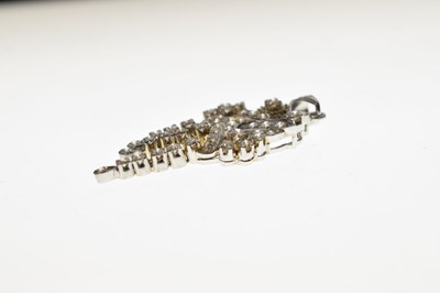 Lot 21 - Diamond white metal pendant