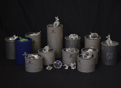 Lot 462 - Swarovski - Assorted wild and exotic animal ornaments etc