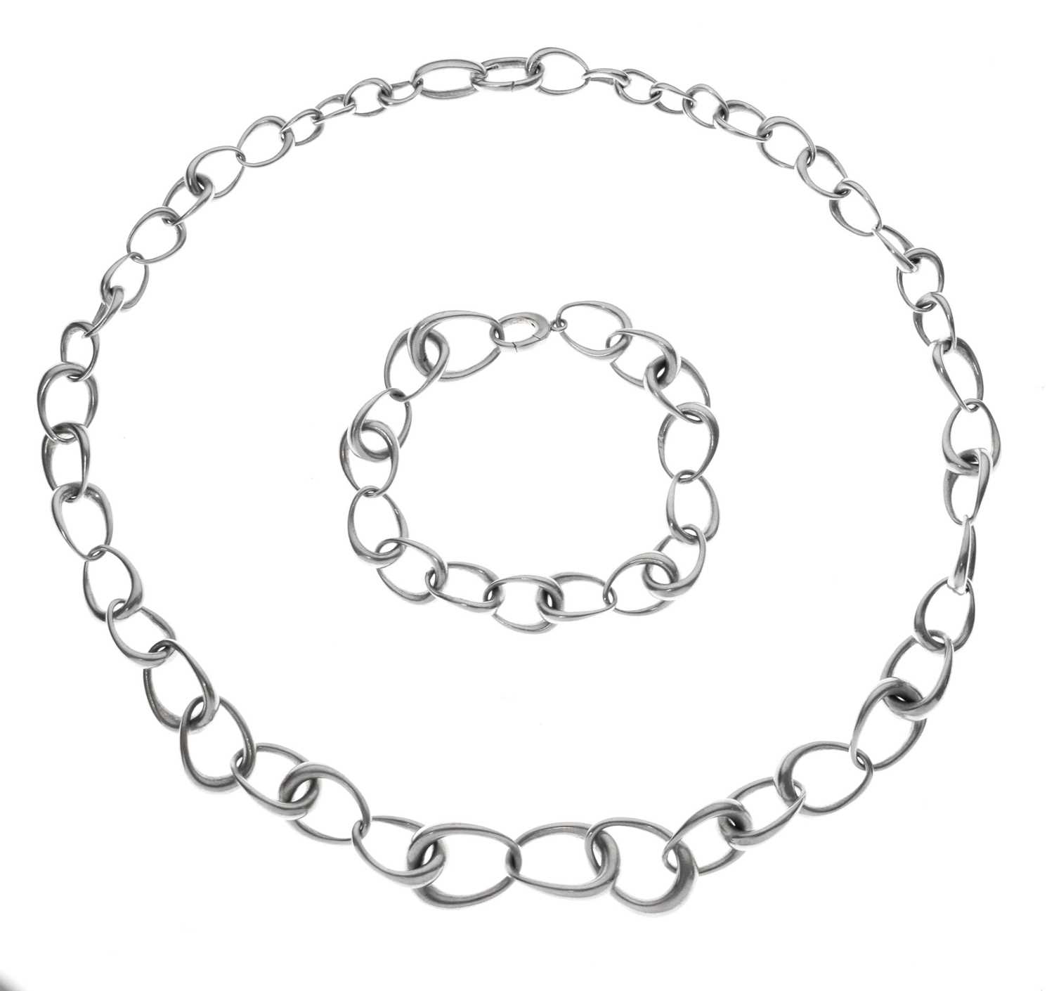 Lot 46 - Georg Jensen - Offspring necklace and matching bracelet
