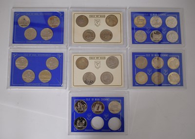 Lot 209 - Collection of Isle of Man Elizabeth II commemorative crowns