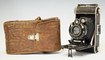 Lot 277 - Voigtlander Bessa vintage folding German Bellows camera, cased
