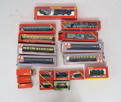 Lot 386 - Three Hornby 00 gauge railway trainset locomotives