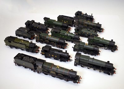 Lot 389 - Collection of loose Hornby and Bachmann 00 gauge locomotives