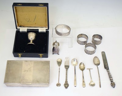 Lot 165 - George VI silver table top box, a cased Elizabeth II silver egg cup & spoon, etc
