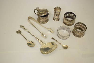 Lot 173 - Collection of assorted silver to include: George V silver three-piece condiment set, etc