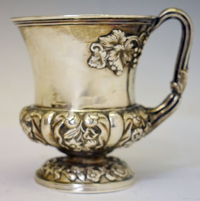 Lot 280 - William IV silver pedestal cup
