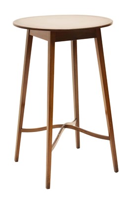 Lot 761 - Early 20th century mahogany circular topped occasional table