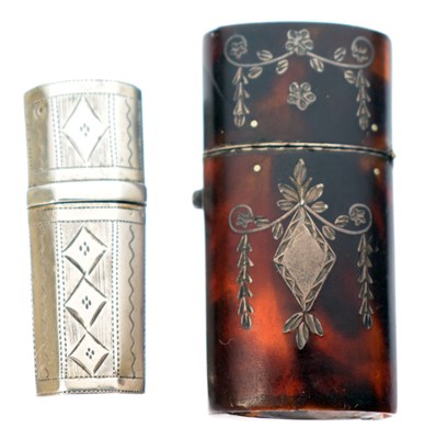 Lot 331 - Two Georgian etuis