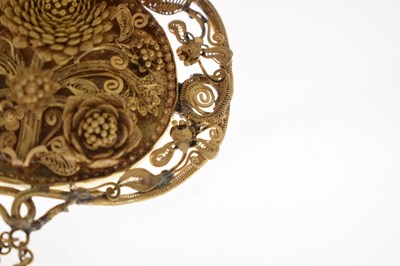 Lot 32 - 19th century East Asian yellow metal filigree brooch