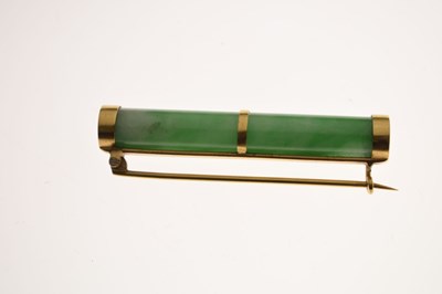 Lot 31 - Yellow metal and jade bar brooch, pair of K18 cufflinks