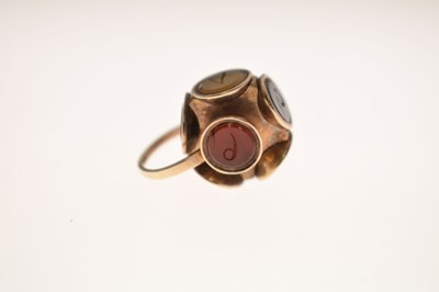 Lot 51 - 19th century multi hardstone seal 'wheel' fob