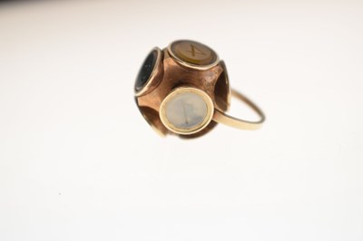 Lot 51 - 19th century multi hardstone seal 'wheel' fob