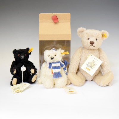 Lot 440 - Steiff - Group of three teddy bears
