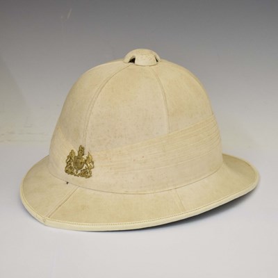Lot 396 - Early 20th century Colonial service pith helmet
