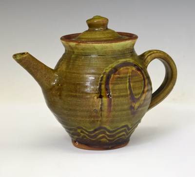 Lot 472 - Studio Pottery - Clive Bowen (b.1943) - Slipware teapot