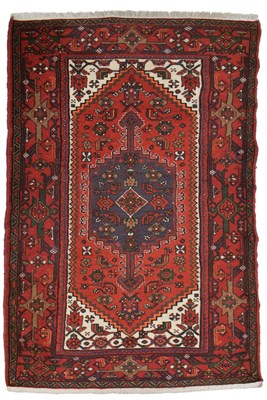 Lot 522 - Middle Eastern Hamadan type wool prayer rug