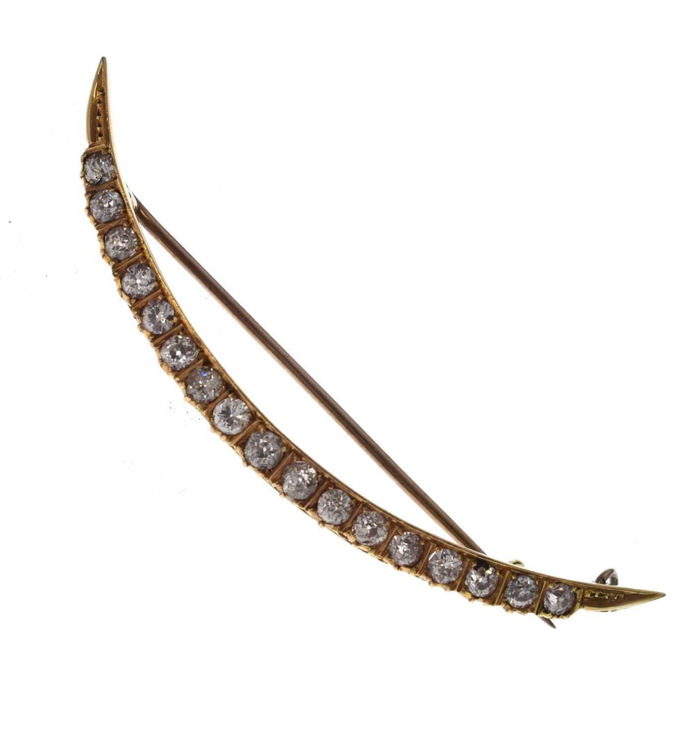 Lot 45 - Victorian/Edwardian diamond set crescent brooch