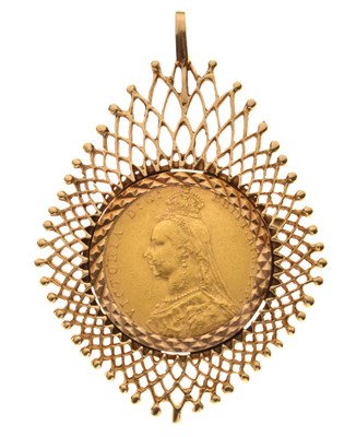 Lot 190 - Victorian gold sovereign, 1890, in a 9ct gold mount