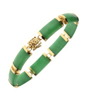 Lot 203 - Chinese jade and yellow metal panel bracelet