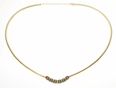 Lot 192 - Emerald and diamond collar necklace