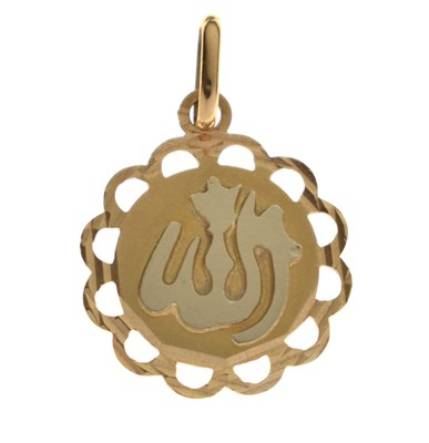 Lot 174 - Middle Eastern yellow metal circular pendant, stamped 750