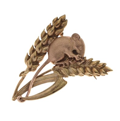 Lot 150 - Clogau 9ct gold brooch modelled as a field mouse