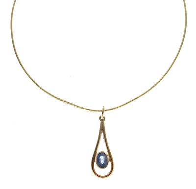 Lot 171 - Sapphire yellow metal pendant necklace