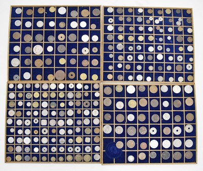 Lot 316 - Collection of world coinage and world banknotes