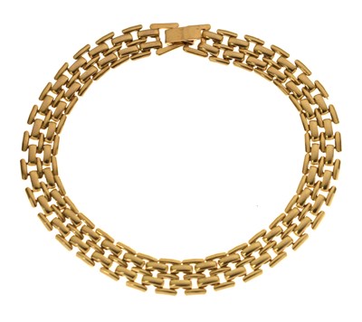 Lot 91 - Unmarked yellow metal gate link bracelet