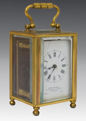 Lot 537 - Early 20th century French brass cased miniature carriage timepiece