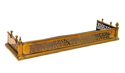 Lot 639 - 19th Century brass fire fender
