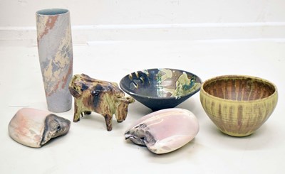 Lot 624 - Studio Pottery - Mixed group