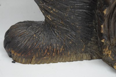 Lot 526 - Rare 'Black Forest' carved and stained wood hall chair in the form of a bear, circa 1900