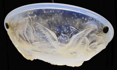 Lot 349 - Art Deco style frosted and opalescent glass plafonnier
