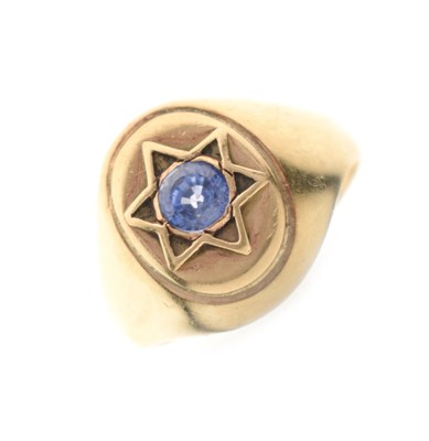 Lot 30 - Star of David and sapphire yellow metal signet ring (a/f)