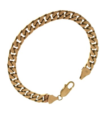 Lot 122 - 9ct gold curb link bracelet