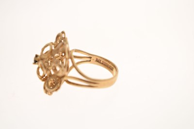 Lot 14 - Sapphire 9ct yellow gold dress ring