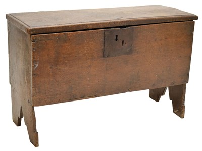 Lot 547 - 17th century oak six plank coffer or bedding chest