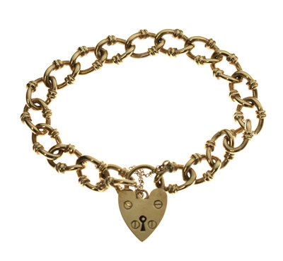 Lot 119 - 9ct gold fancy curb link bracelet