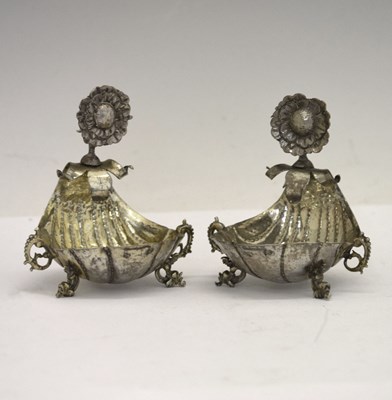 Lot 182 - Pair of Continental white metal salts