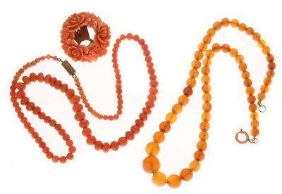 Lot 107 - Coral and amber jewellery